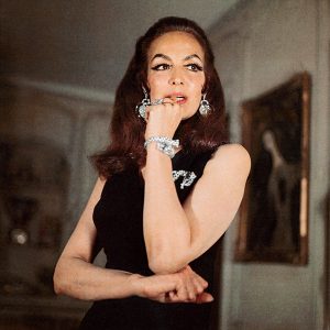 Maria Felix wearing Cartier jewelry